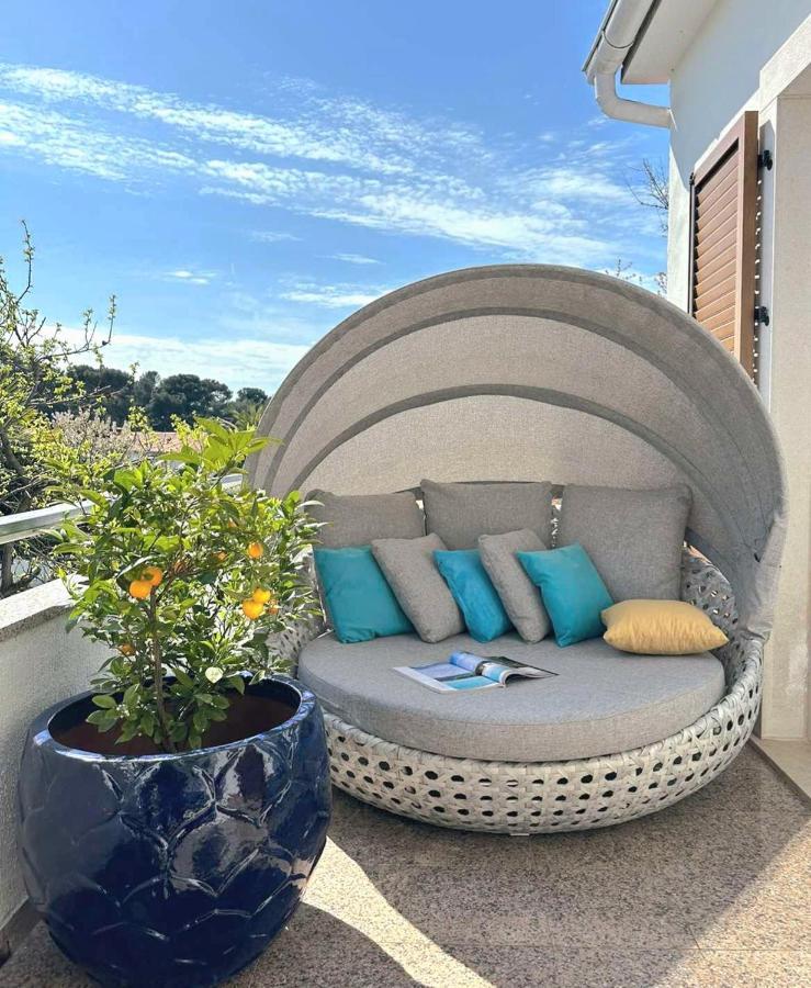 New!!! 2024 Marea Apartments With Xxl Sunny Terrace Porec Bagian luar foto